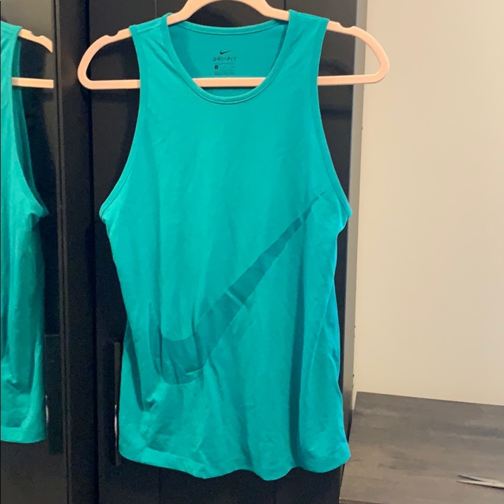 Dri fit tank